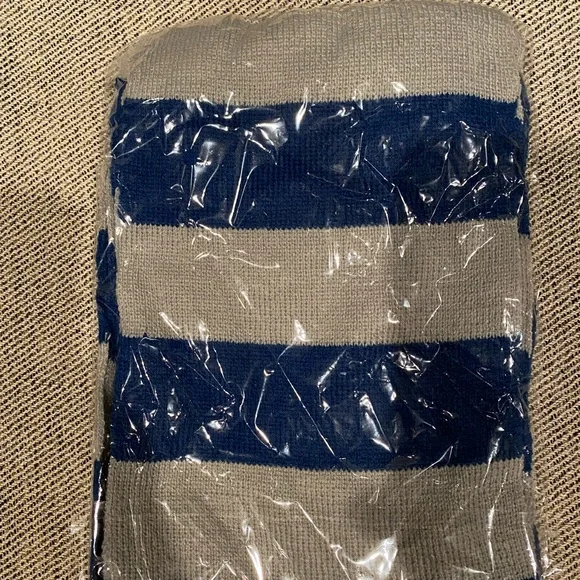 Harry Potter Ravenclaw Scarf - Picture 4 of 4